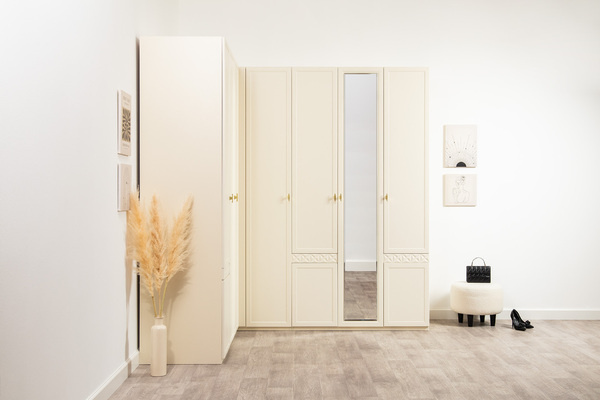 Шкаф угловой Марион 16.339 слоновая кость С341 PE, слоновая кость 6898 ПВХ (собирается на любую сторону)