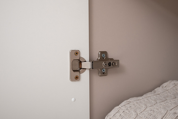 Гостиная Ричфорд композиция 2 без карнизов, кашемир 5981 BS, моно керамика D166-2 ПВХ, белый PE шагрень (собирается на любую сторону)